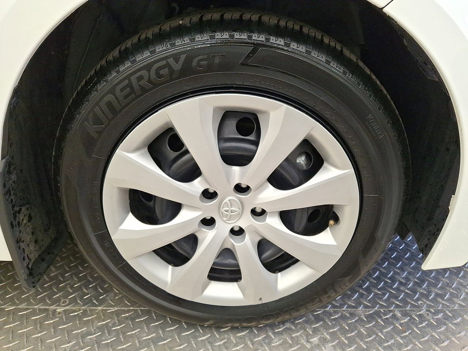 Certified 2025 Toyota Corolla LE image 26