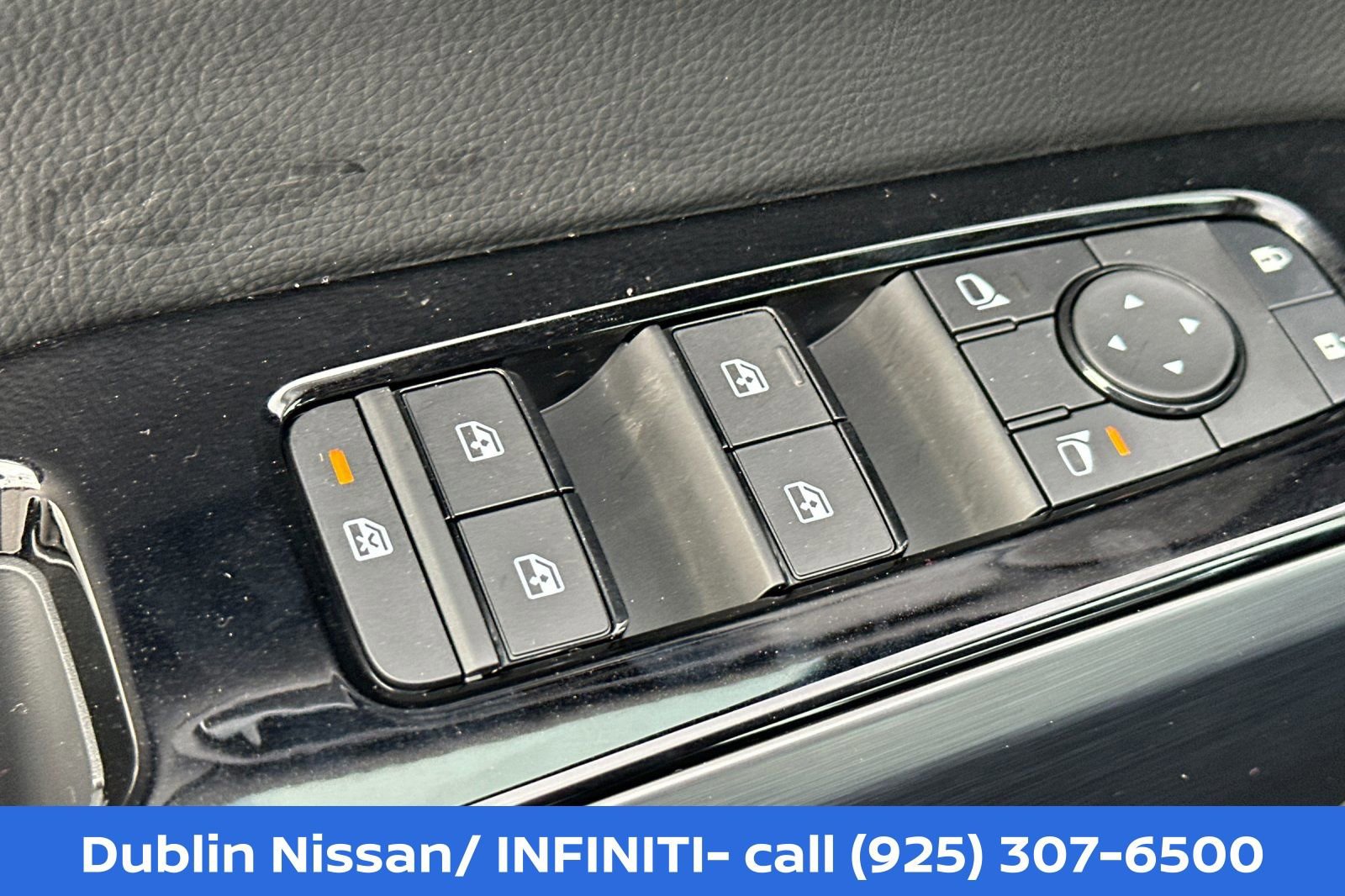 New 2026 Nissan Pathfinder SL w/ SL Premium Package AWD/4WD image 13
