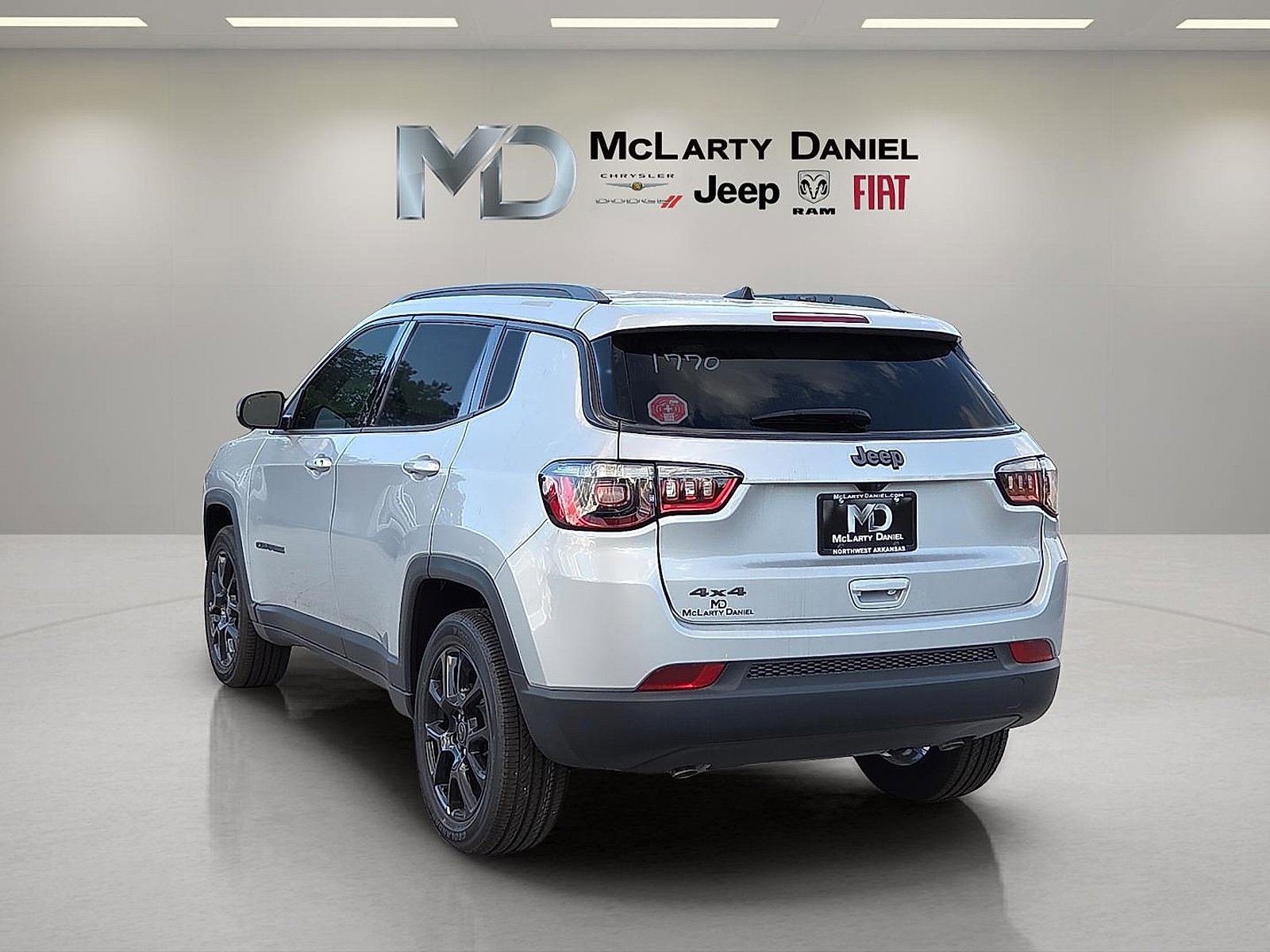 New 2026 Jeep Compass Latitude w/ Quick Order Package 29K image 4