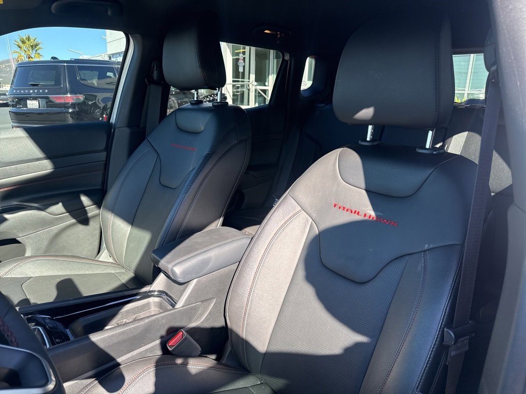 Certified 2024 Jeep Compass Trailhawk w/ Trailhawk Elite Group image 14