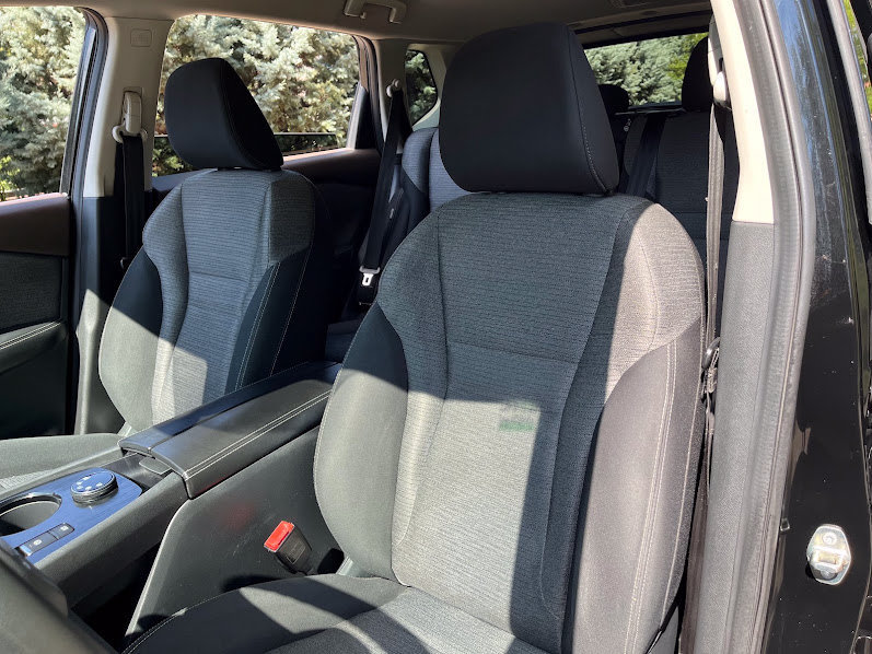 Used 2021 Nissan Rogue SV AWD/4WD image 9
