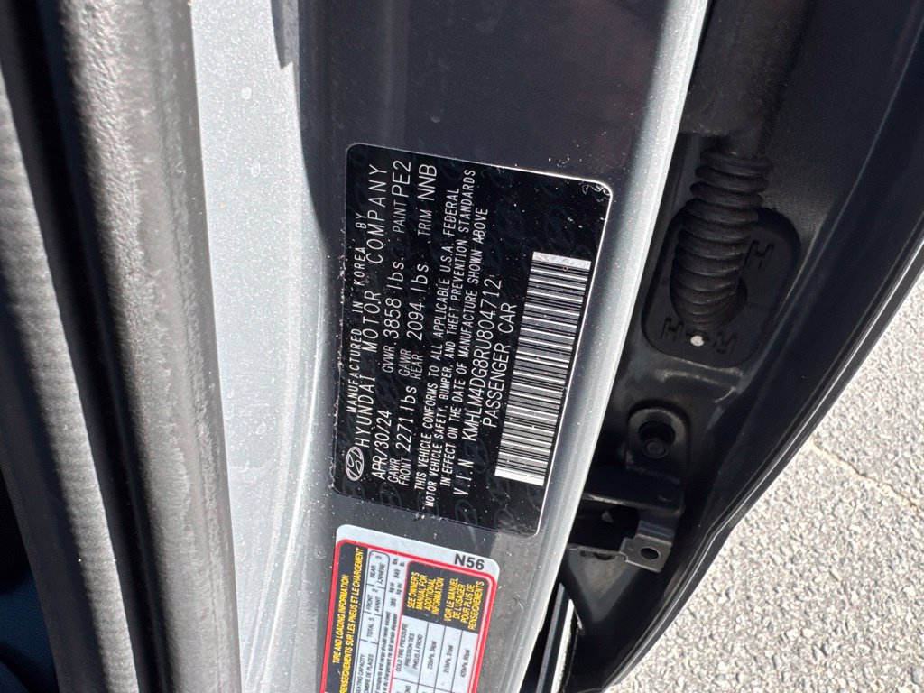 Used 2024 Hyundai Elantra SEL FWD image 24