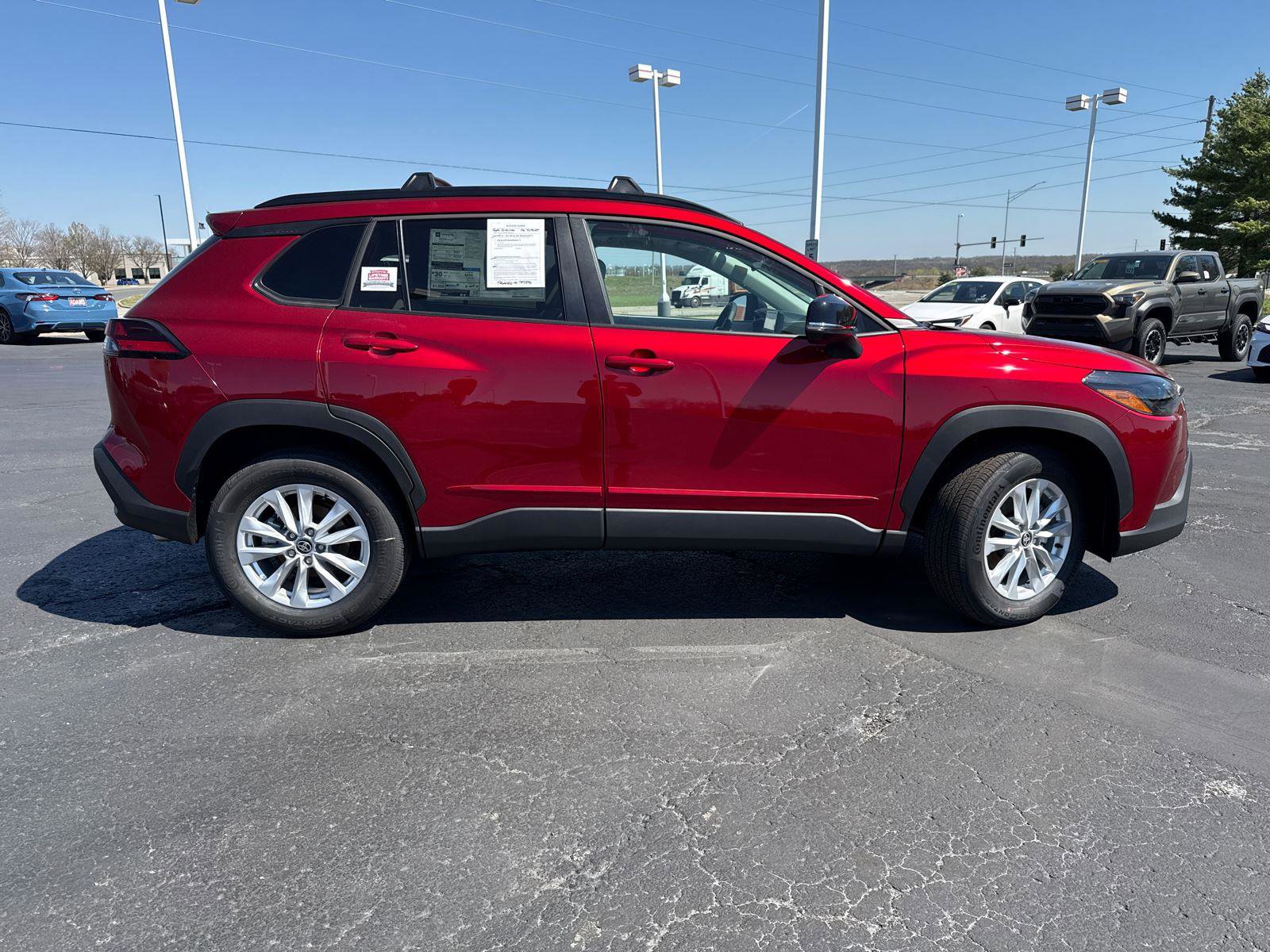 Used 2026 Toyota Corolla Cross LE w/ Moonroof Package AWD/4WD image 9