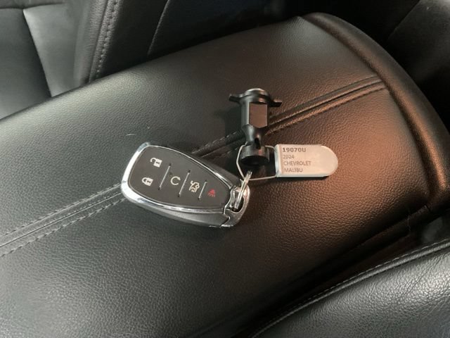Used 2024 Chevrolet Malibu LT FWD image 37