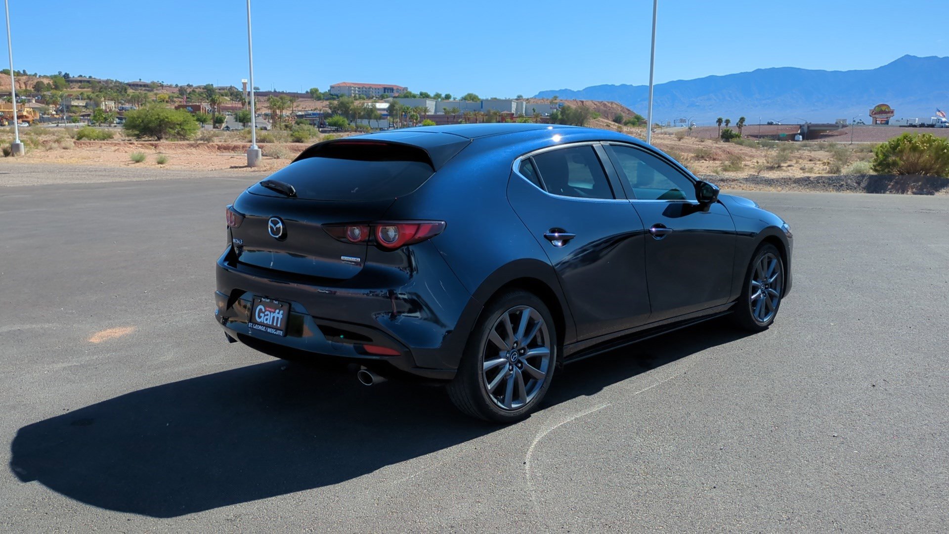 Used 2023 MAZDA MAZDA3 s image 3