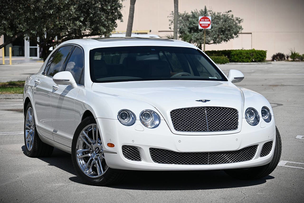 Used 2012 Bentley Flying Spur Flying Spur image 2