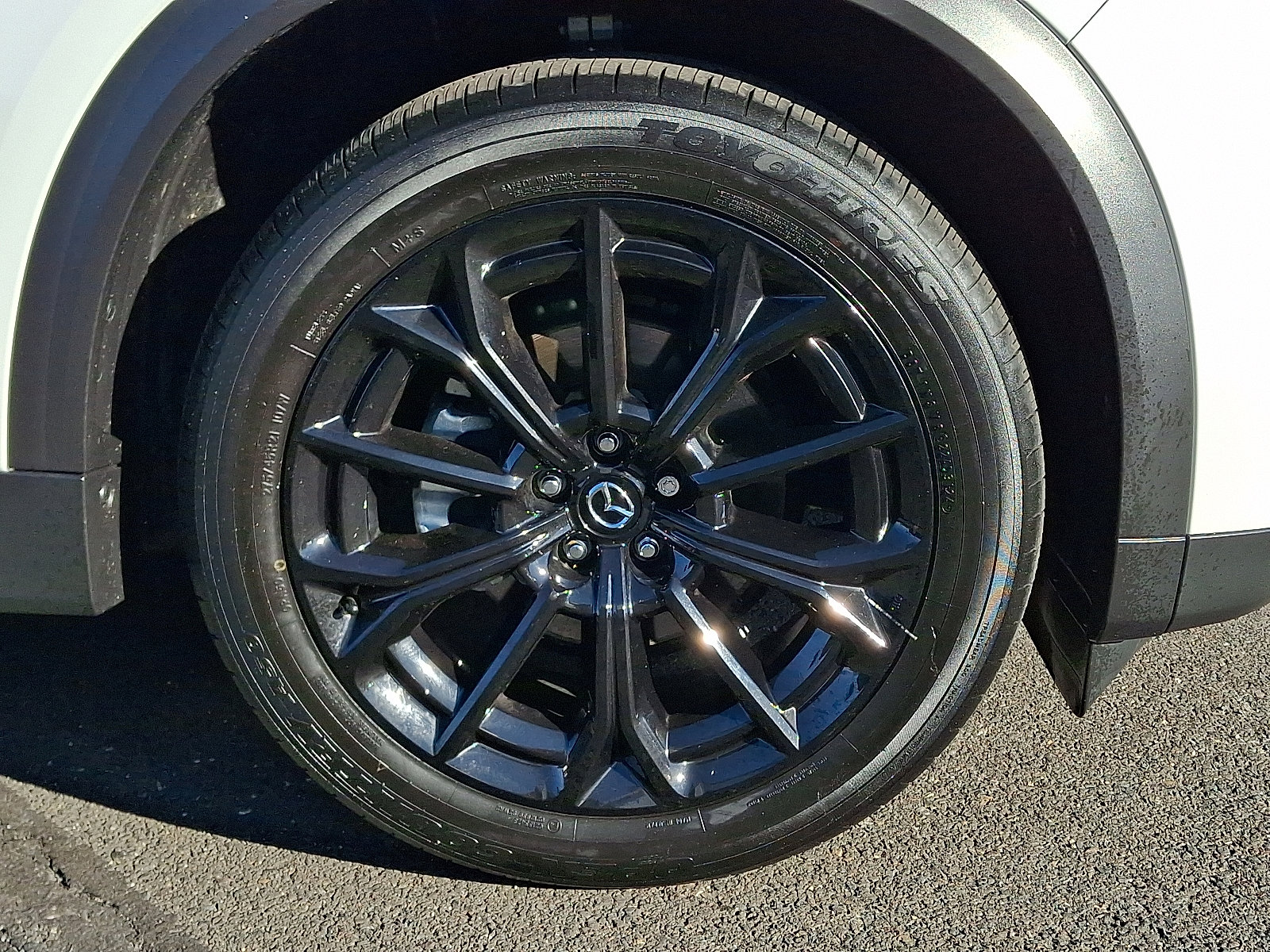 Certified 2025 MAZDA CX-70 3.3 Turbo w/ Premium Package image 9