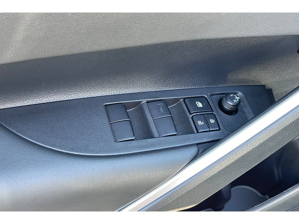 Used 2024 Toyota Corolla Cross XLE w/ Convenience Package FWD image 12