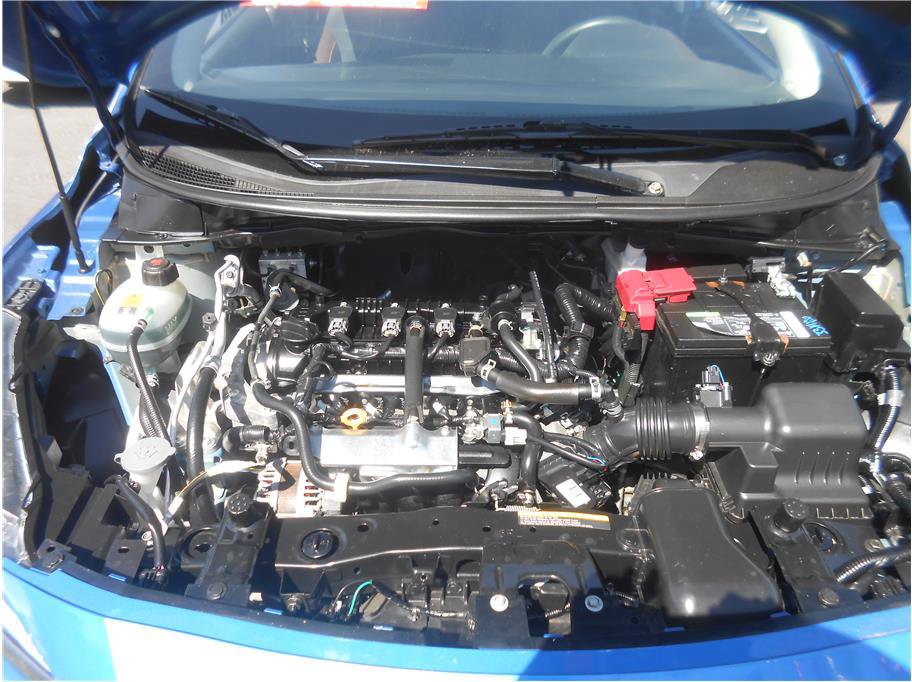 Used 2020 Nissan Versa SR image 11