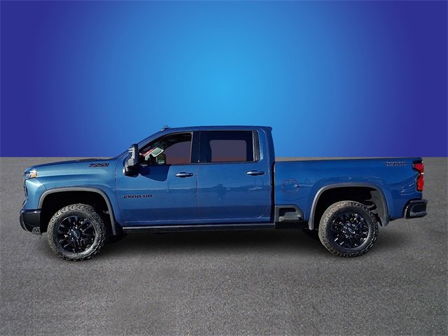 Used 2025 Chevrolet Silverado 2500 LTZ w/ LTZ Plus Package image 7
