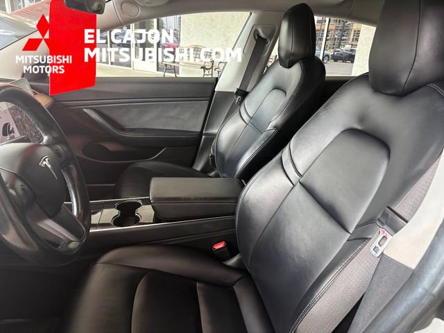 Used 2018 Tesla Model 3 Long Range RWD image 11