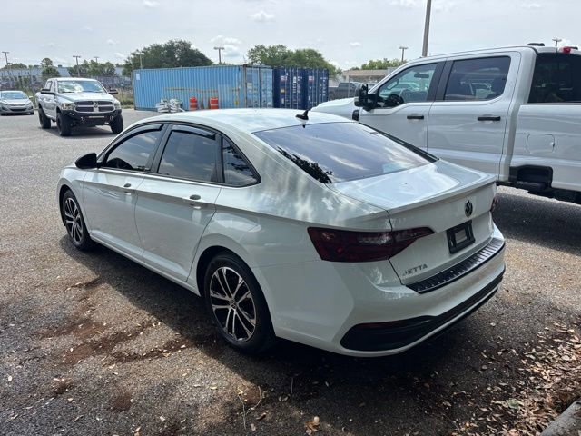 Used 2023 Volkswagen Jetta Sport FWD image 8