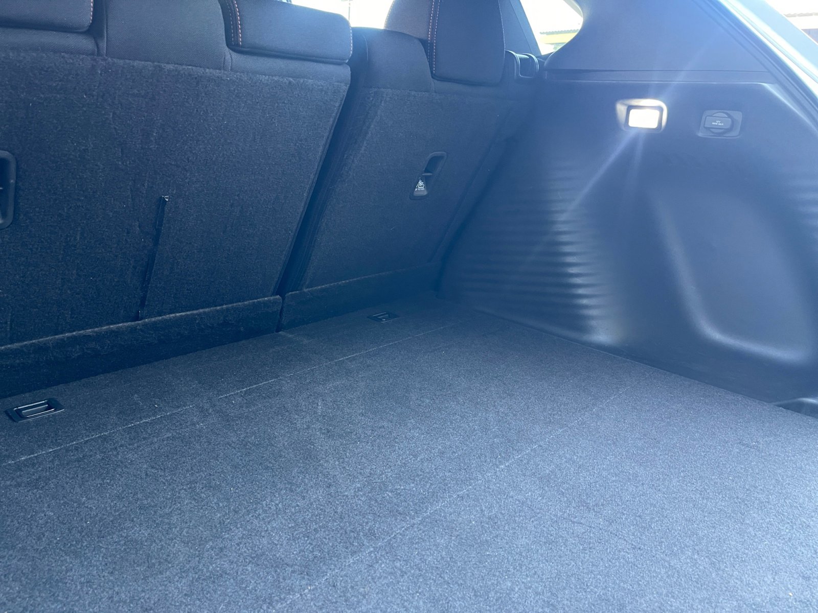 Used 2025 Honda HR-V Sport image 19