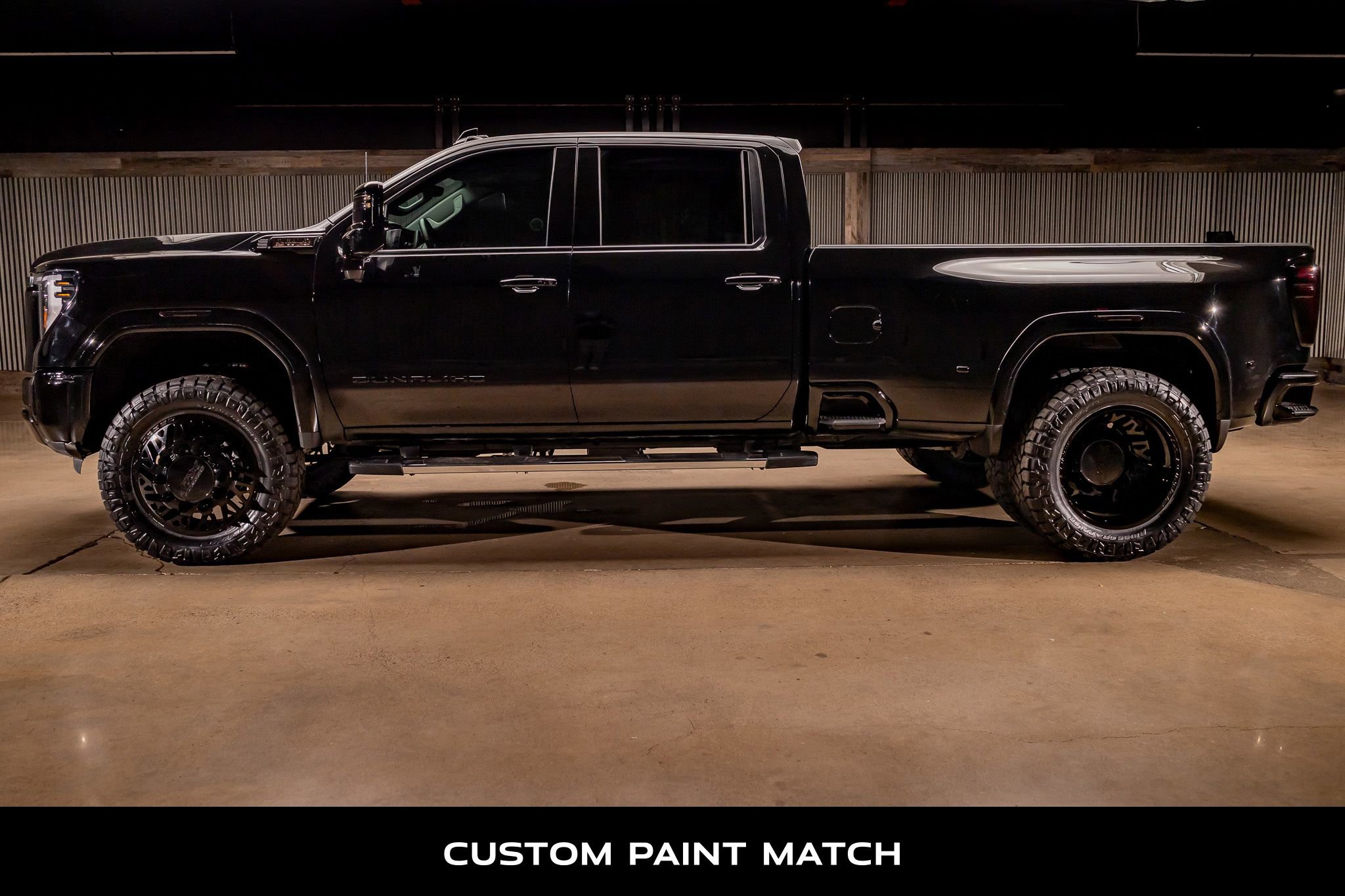 Used 2025 GMC Sierra 3500 Denali w/ Denali Reserve Package image 5