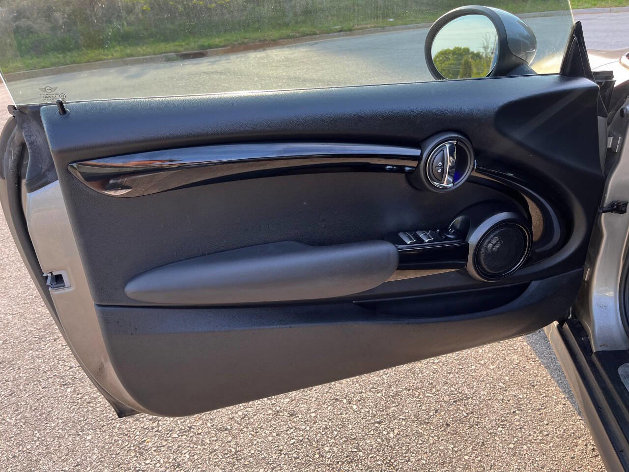 Used 2017 MINI Cooper S image 7