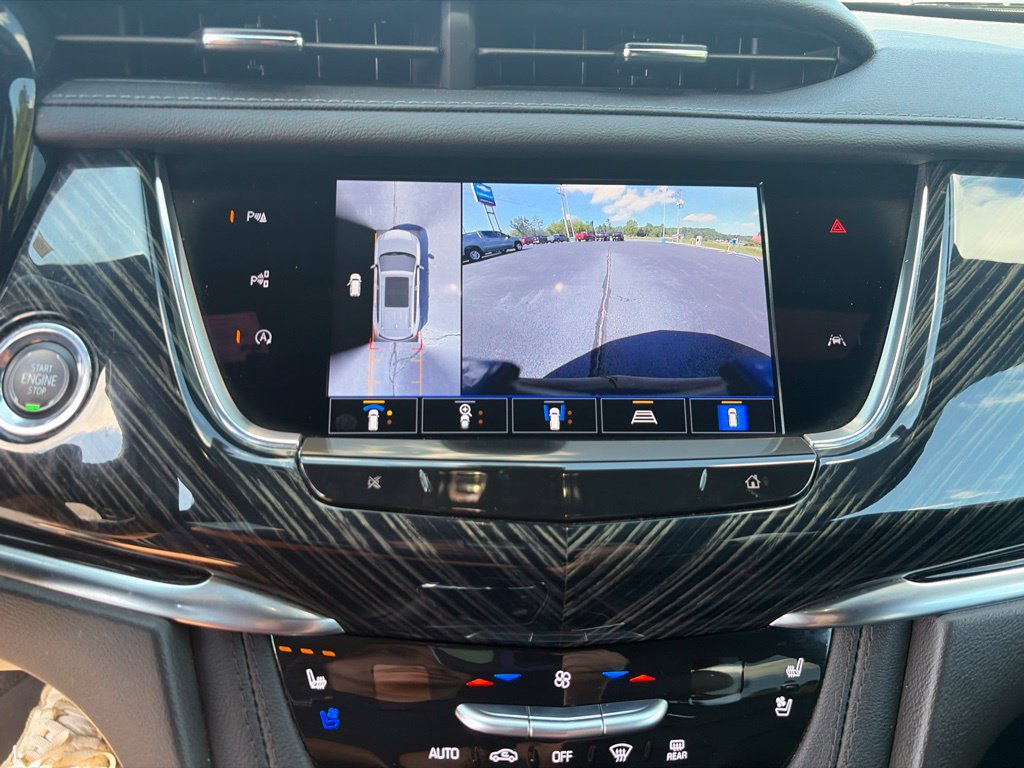 Used 2024 Cadillac XT6 Premium Luxury w/ Technology Package AWD/4WD image 25