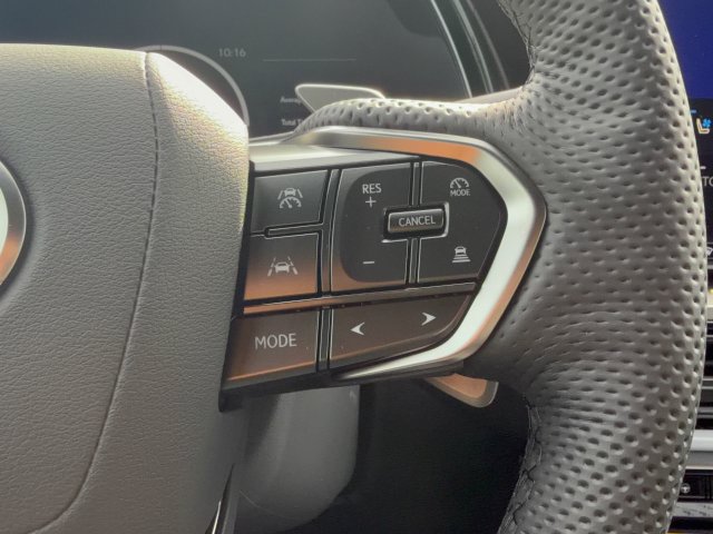 New 2026 Lexus TX 500h AWD image 18