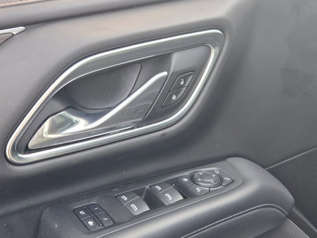 Used 2021 Chevrolet Suburban LT w/ LT Signature Plus Package RWD image 12