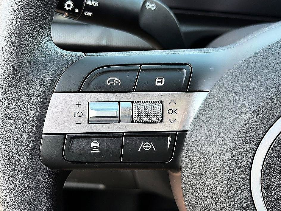 New 2026 Hyundai Tucson SE FWD image 12