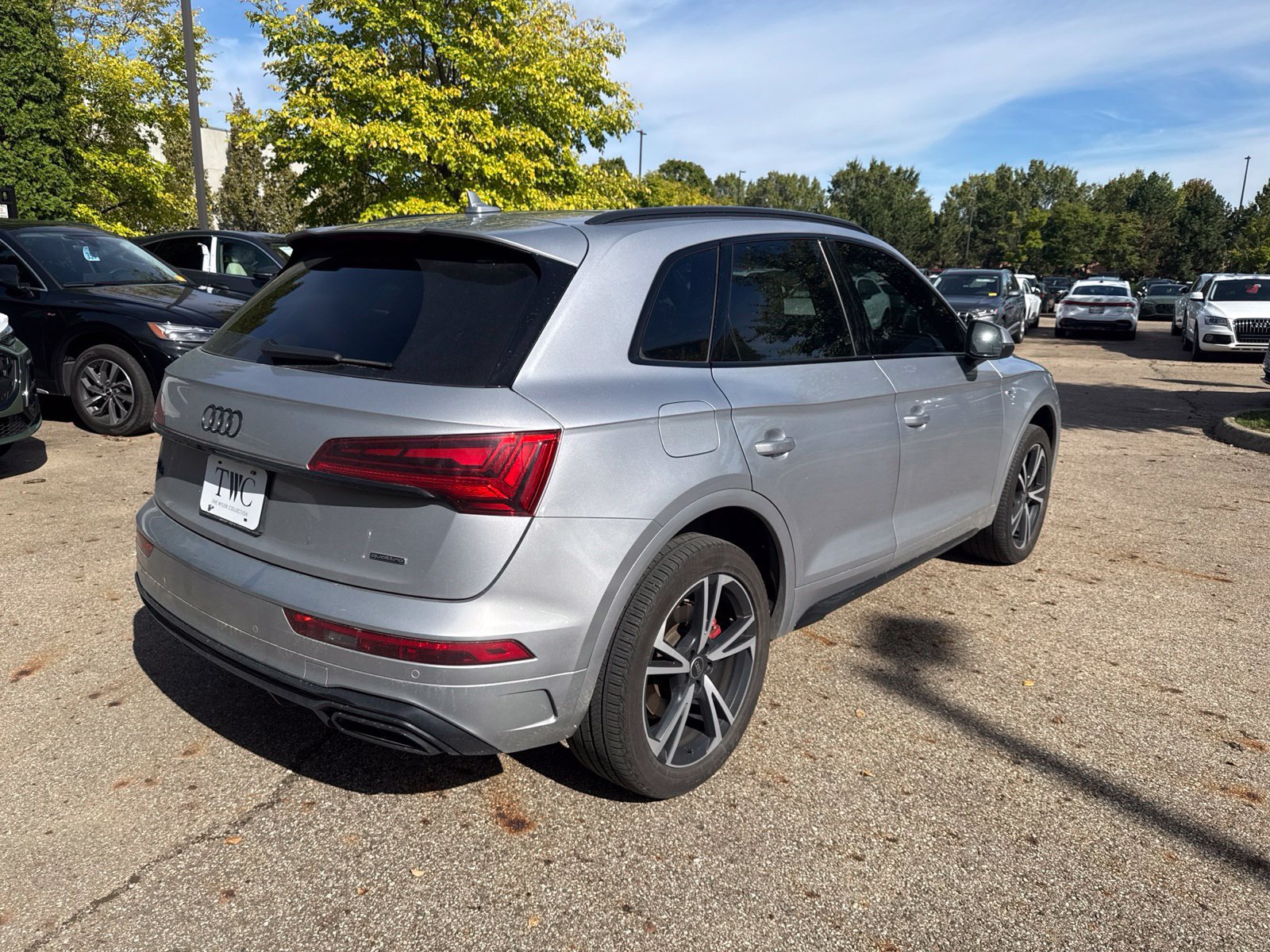 Used 2025 Audi Q5 2.0T Premium Plus AWD/4WD image 4