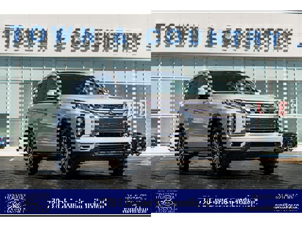 Used 2023 Mitsubishi Outlander Sport ES image 1