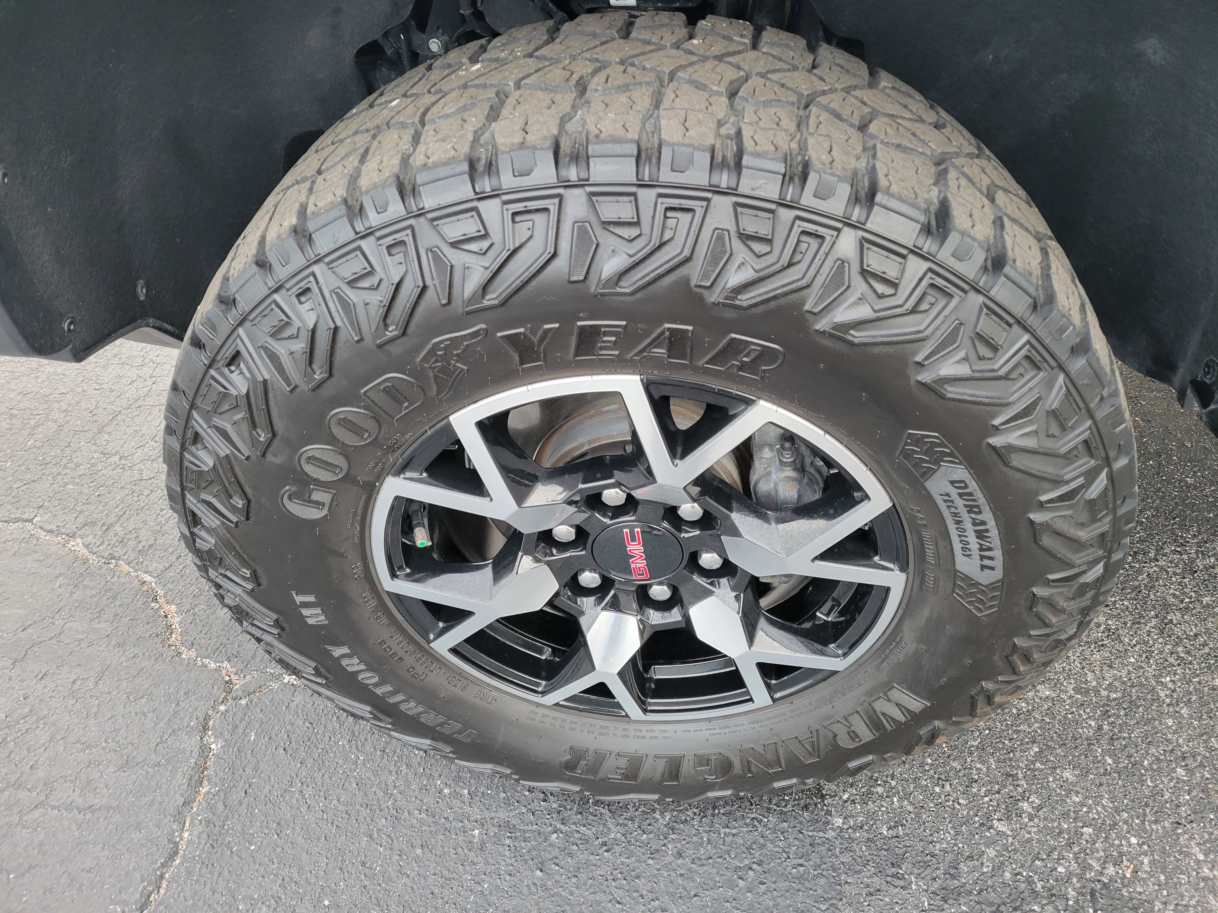 Certified 2024 GMC Canyon AT4X image 44