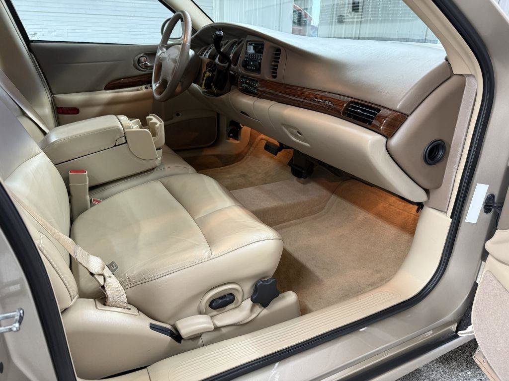 Used 2005 Buick Le Sabre Custom image 48