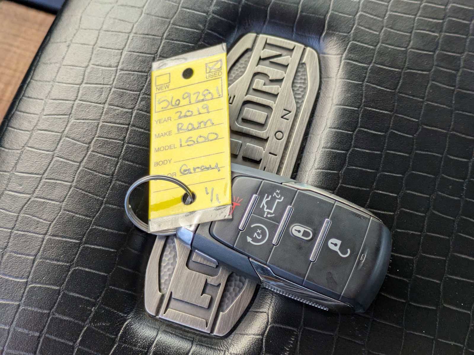 Used 2019 RAM 1500 Laramie Longhorn image 34