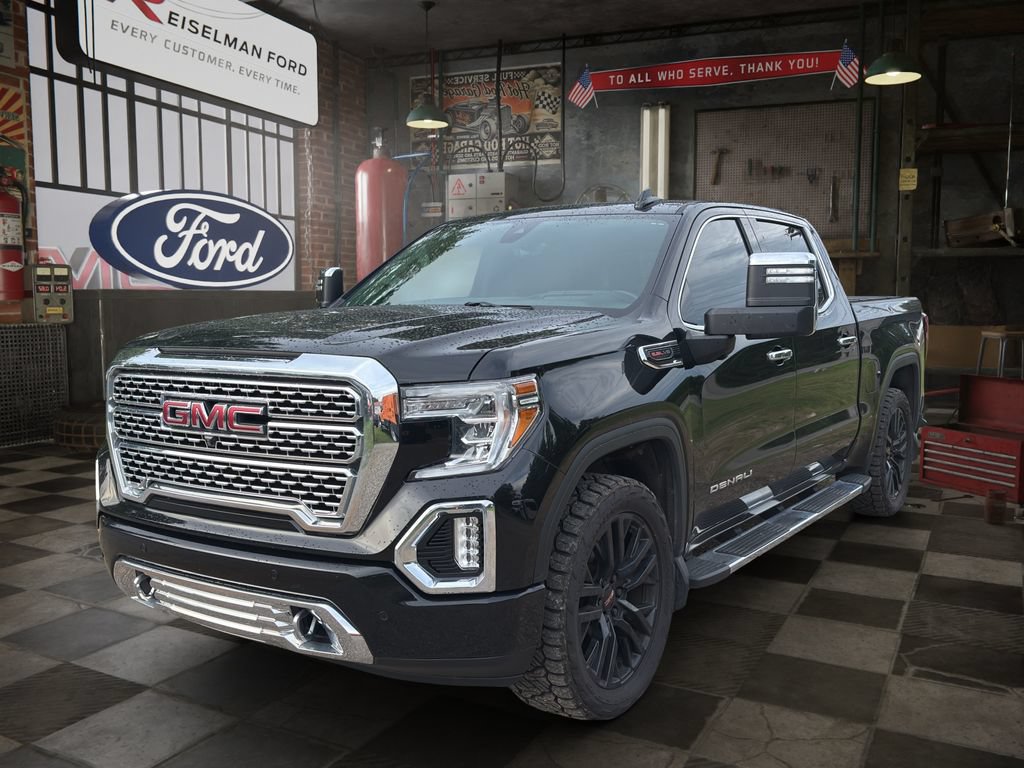 Used 2020 GMC Sierra 1500 Denali w/ Technology Package AWD/4WD image 1