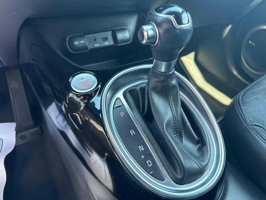 Used 2015 Kia Soul ! w/ Sun & Sound Package image 23