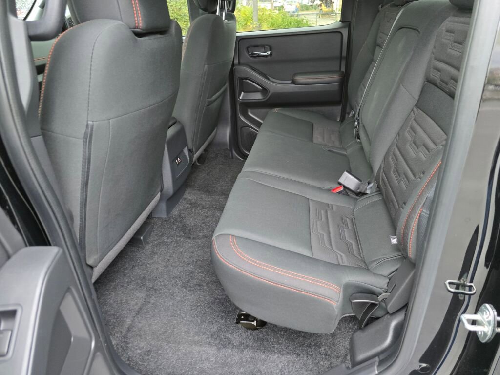 Used 2023 Nissan Frontier PRO-4X w/ Tow Package image 16