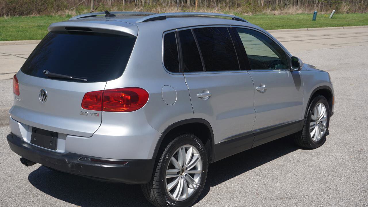 Used 2015 Volkswagen Tiguan SEL FWD image 5