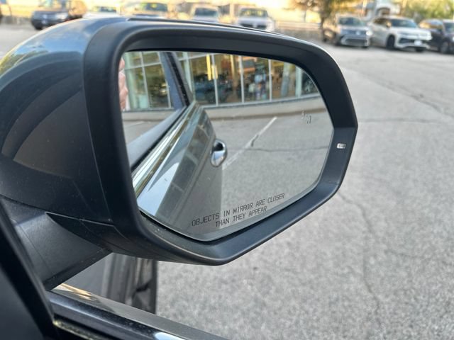 Certified 2024 Volkswagen Atlas Cross Sport SE w/ Panoramic Sunroof Package AWD/4WD image 39