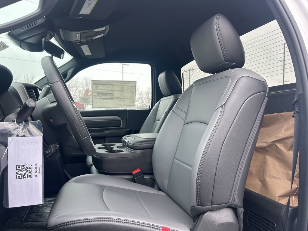 New 2026 RAM 3500 Tradesman AWD/4WD image 8