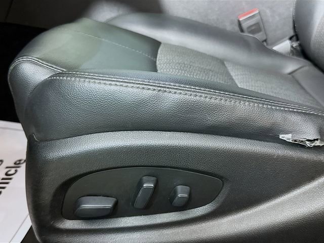 Used 2019 Chevrolet Impala LT FWD image 21