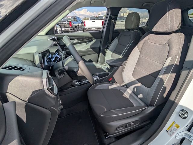 New 2026 Chevrolet TrailBlazer LT w/ Convenience Package AWD/4WD image 4