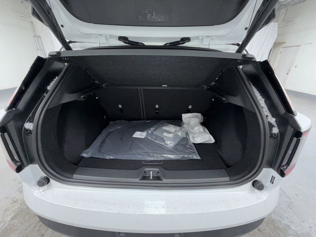 New 2026 Volvo EX30 Cross Country Ultra AWD/4WD image 16