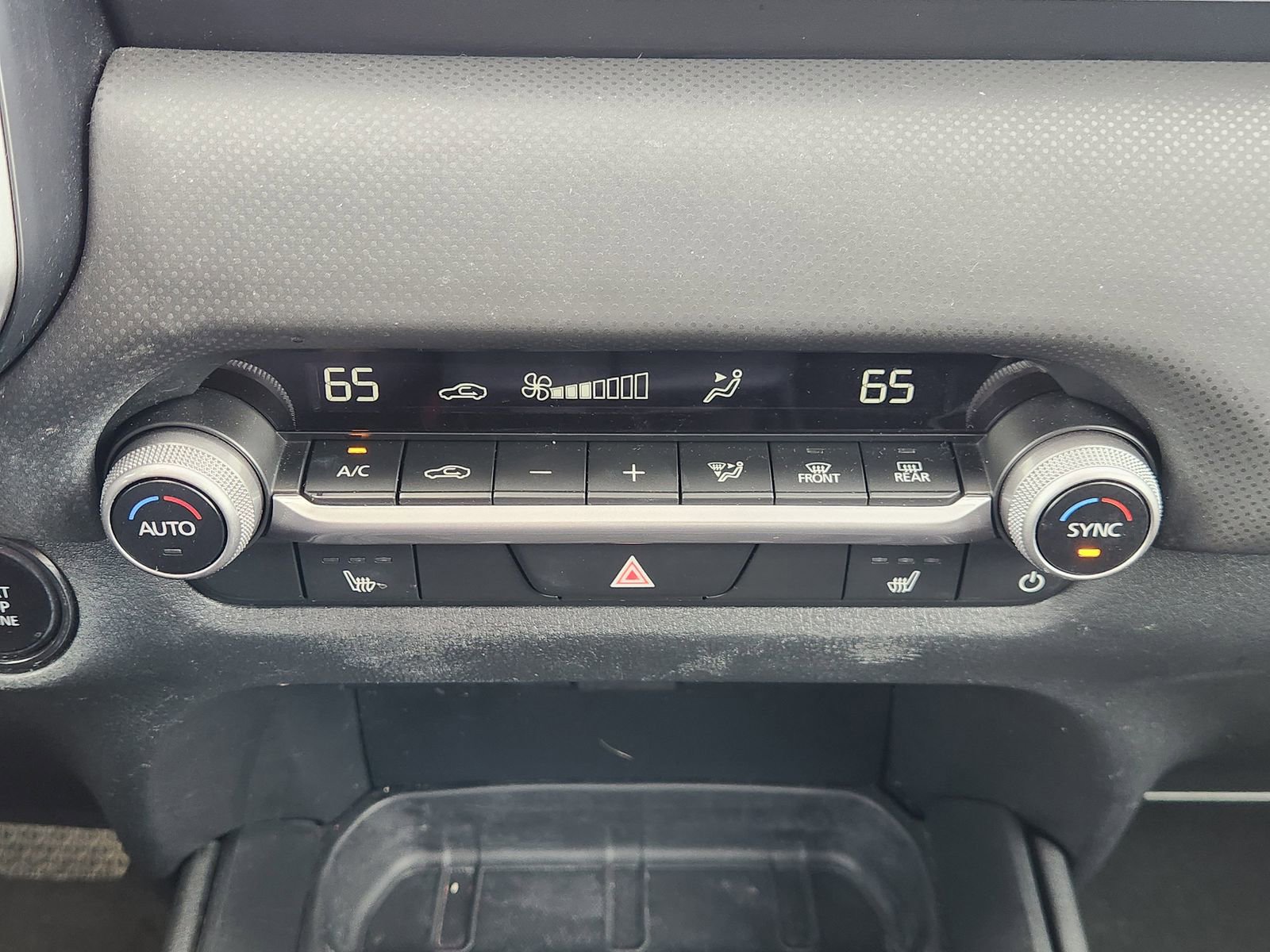 Used 2023 MAZDA CX-50 2.5 S w/ Preferred Plus Pkg image 22