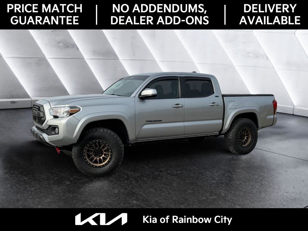 Used 2023 Toyota Tacoma SR5 w/ Technology Package image 4