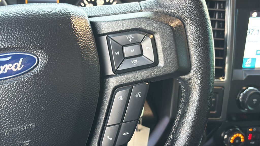 Used 2019 Ford F150 XLT w/ Equipment Group 302A Luxury AWD/4WD image 16