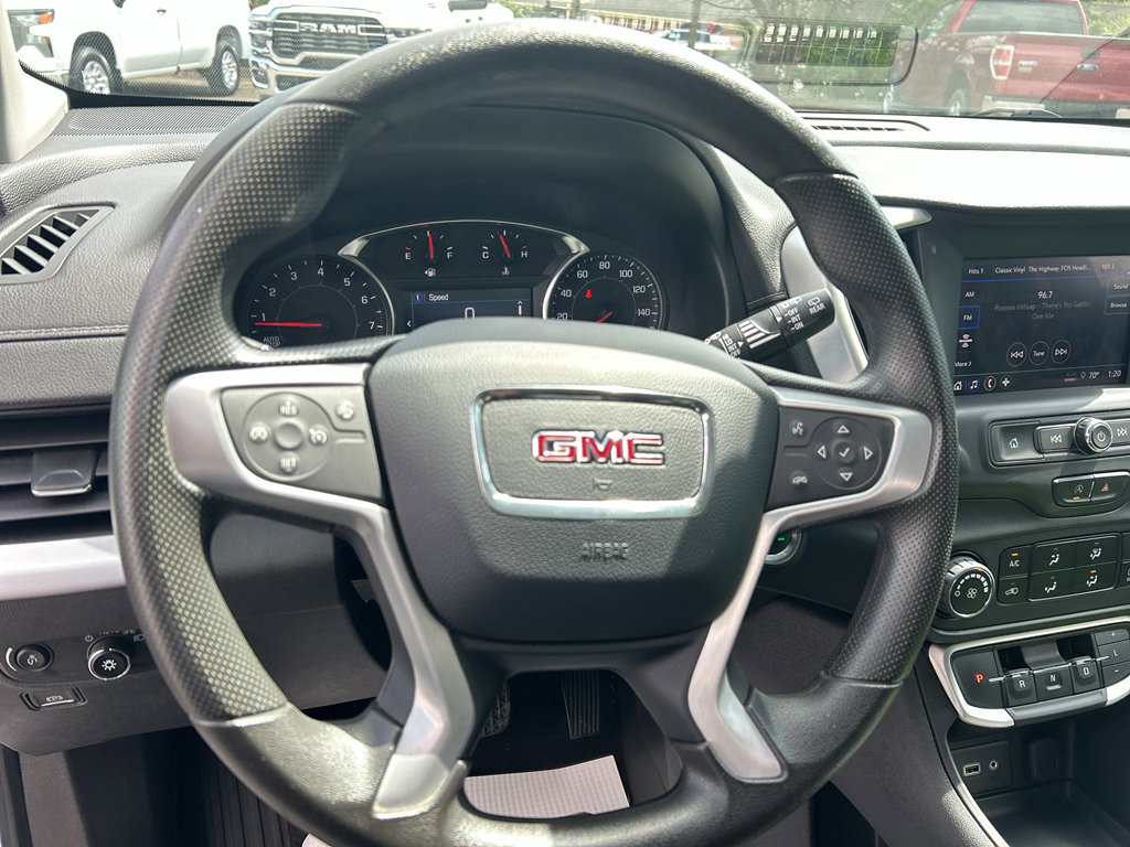 Used 2023 GMC Terrain SLE image 23