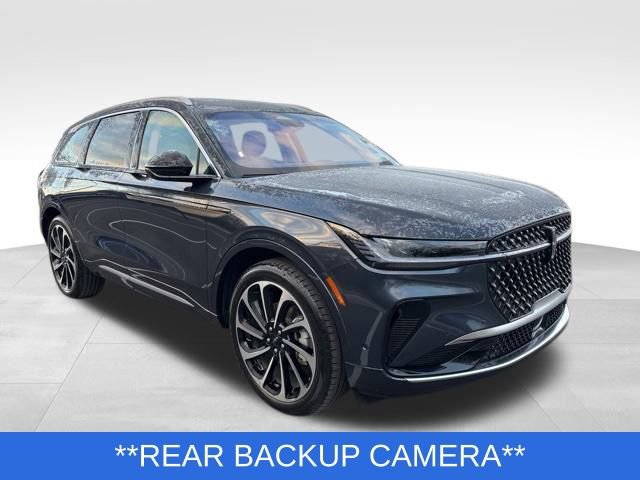 Certified 2024 Lincoln Nautilus Black Label image 8