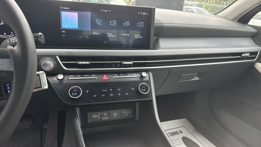 Used 2025 Hyundai Sonata SEL image 11