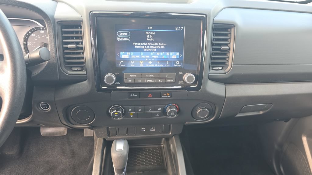 Used 2024 Nissan Frontier S w/ S Utility Package RWD image 15