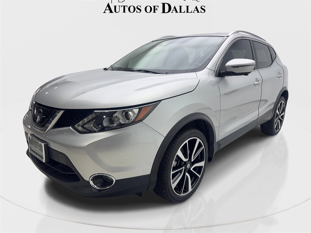 Used 2019 Nissan Rogue Sport SL w/ Premium Package image 2