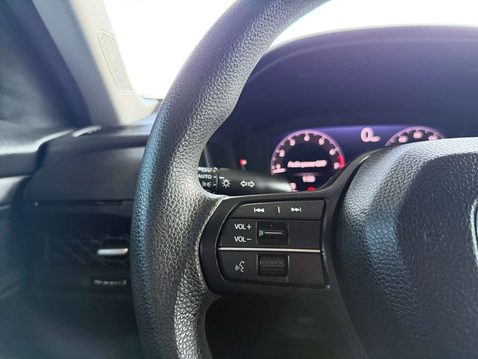 Used 2024 Honda Accord EX image 16