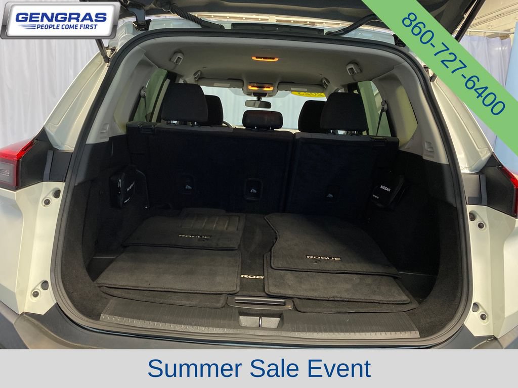 Used 2023 Nissan Rogue SV AWD/4WD image 32