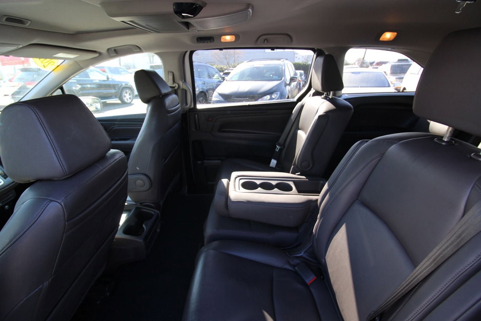 Used 2018 Honda Odyssey EX-L image 18