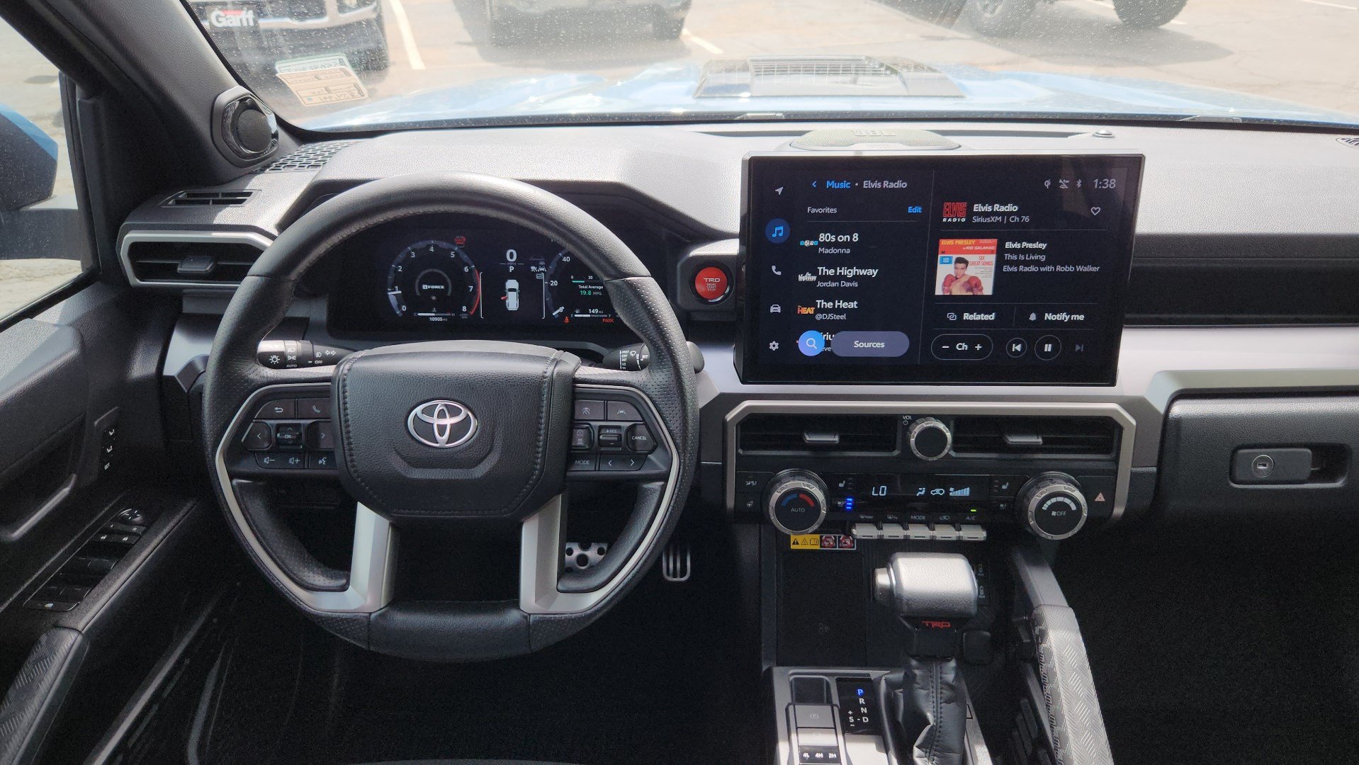 Used 2025 Toyota 4Runner TRD Sport Premium w/ Tow Technology Package AWD/4WD image 20