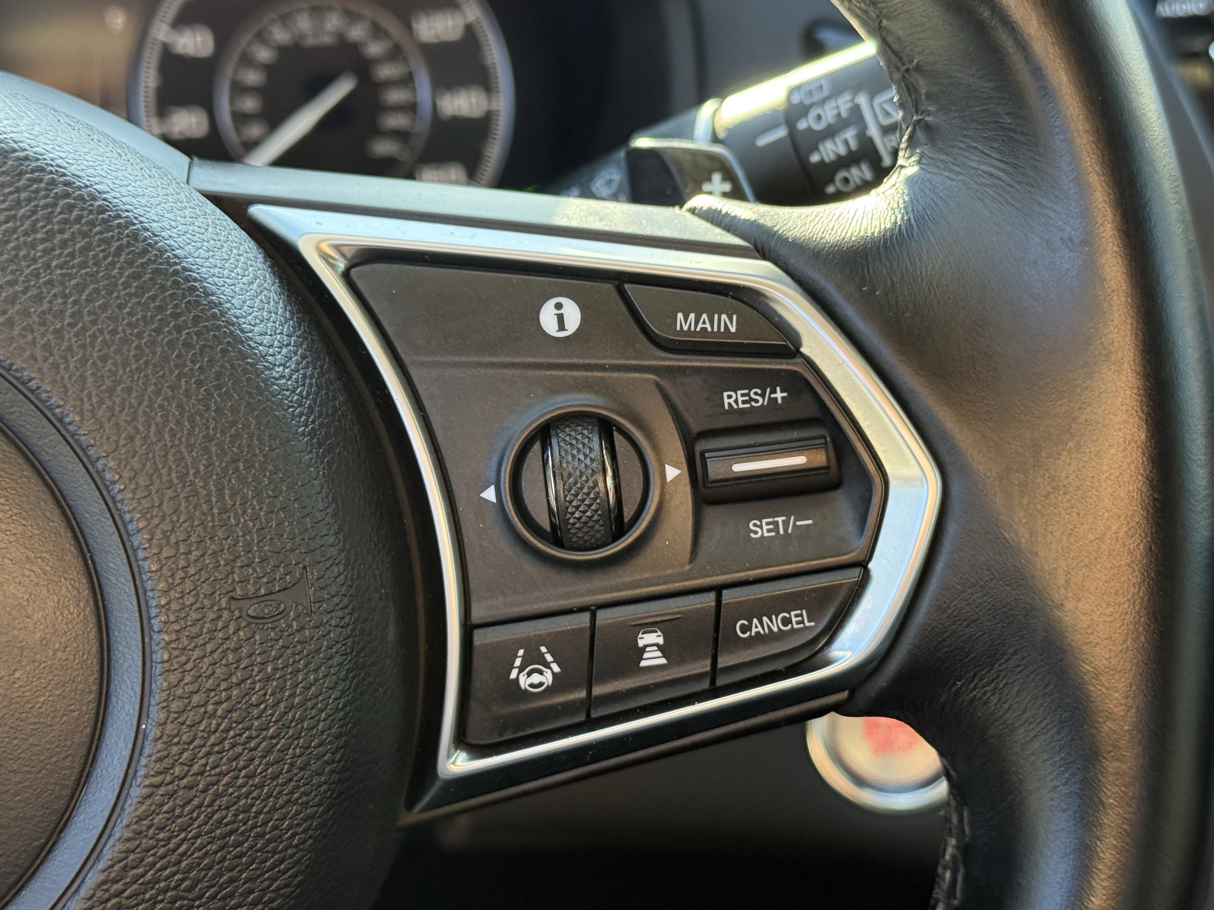 Used 2020 Acura RDX FWD w/ Technology Package image 17